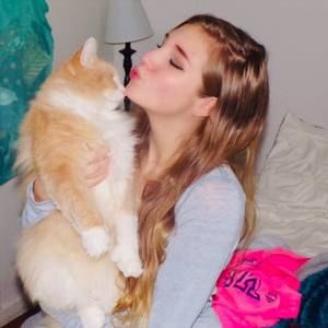 Meet your Posher, Savannah